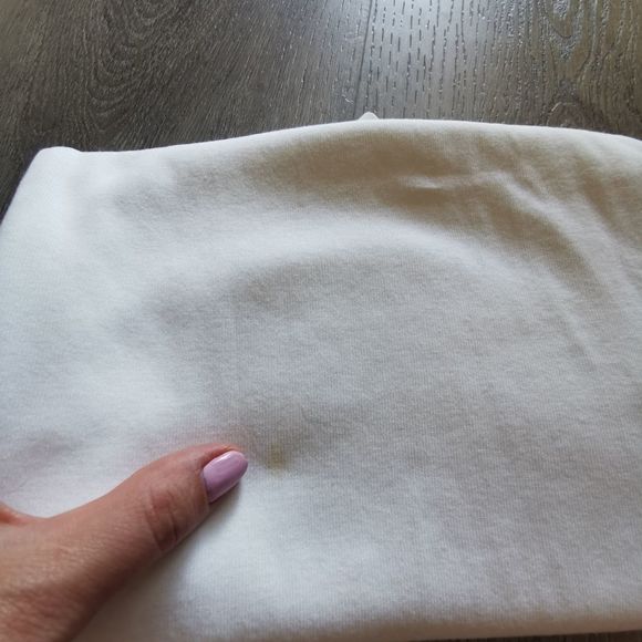 3/$30▪️White Cotton Tee - Picture 3 of 5